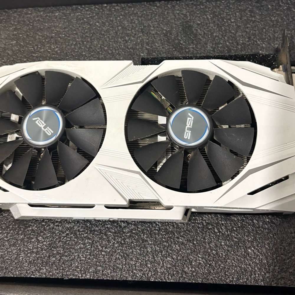 ASUS Dual-Fan White Graphics Card